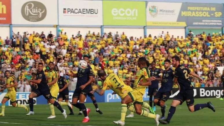 Botafogo-SP avança para a final da Copa Paulista e garante vaga na Copa do  Brasil 2022 - Lance!