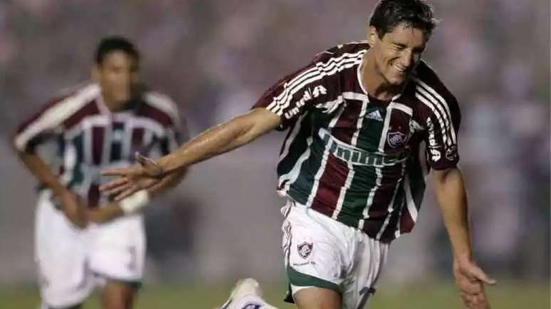 Thiago Neves marcou três gols no jogo de volta da Libertadores de 2008, mas Fluminense perdeu (Foto: AFP)