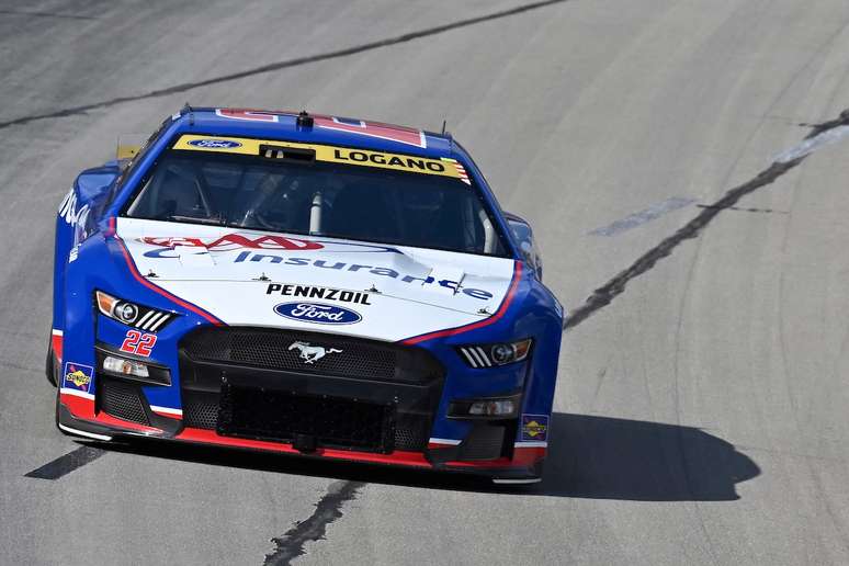 Joey Logano terminou em 2º no Texas 