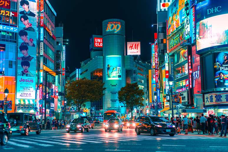 Shibuya, bairro que abriga um dos principais centros comercias e financeiros do mundo.