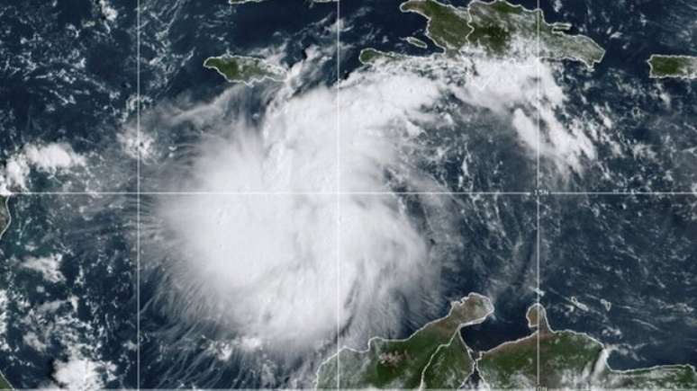 O furacão Ian se aproximou de Cuba e da Flórida na segunda-feira