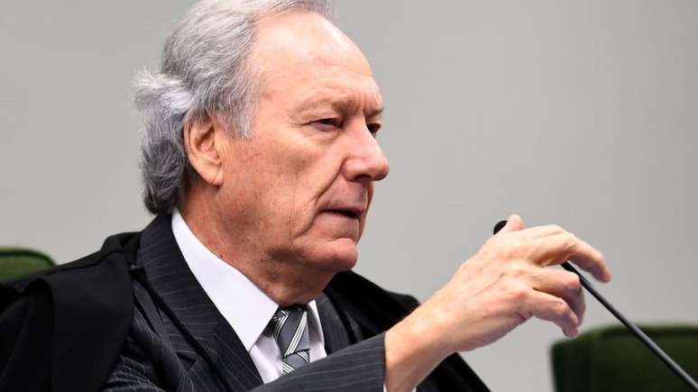 Ricardo Lewandowski foi um dos ministros que arquivaram den&uacute;ncias contra Bolsonaro na pandemia