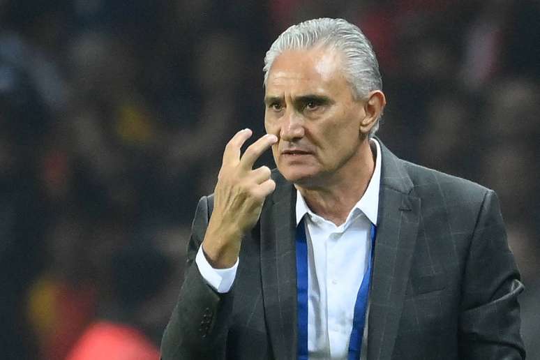 CBF e Tite pedem punição por caso de racismo em jogo do Brasil