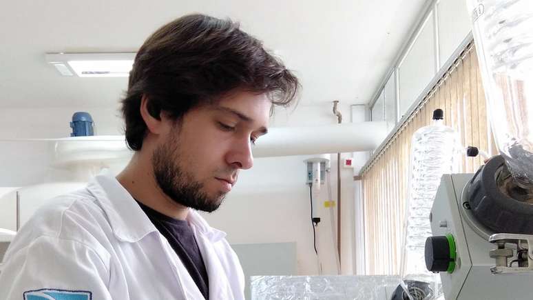 Bruno Gurgatz, do Paran&aacute;, recebeu a mensagem na sexta &agrave; noite quando comemorava o anivers&aacute;rio num bar com amigos