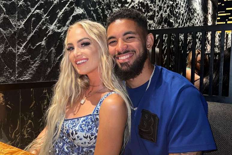 Alisha Lehmann e Douglas Luiz