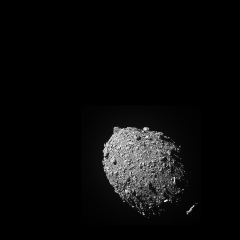 O asteroide Dimorphos visto pela Dart 11 segundos antes do impacto