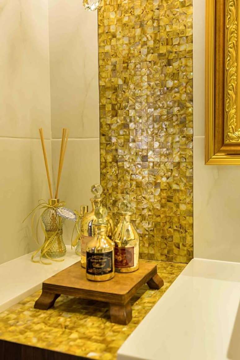 6. Faixa decorativa para banheiro. Projeto de Alane Rodrigues