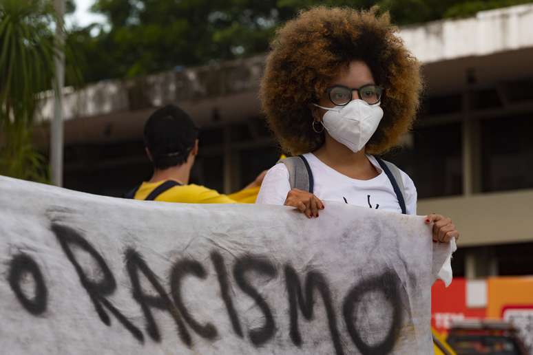 É fácil reconhecer qual dos presidenciáveis deverá trilhar um caminho que permita que o antirracismo e a democracia se fortaleçam mutuamente.