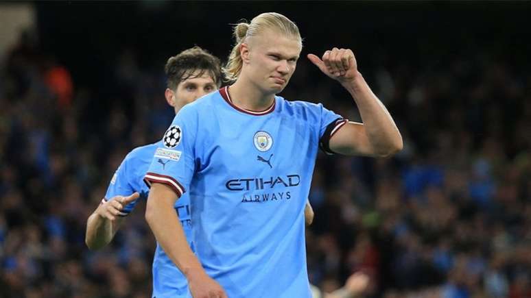 Haaland assinou com o Manchester City na última janela (Foto: LINDSEY PARNABY / AFP)