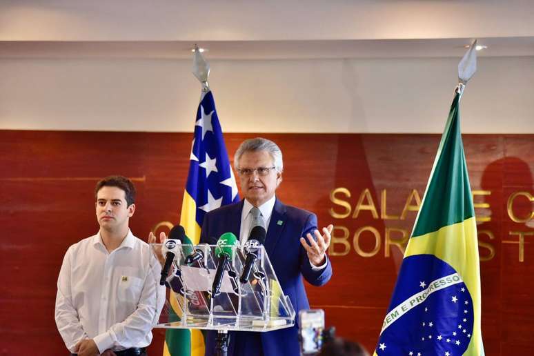 Ronaldo Caiado (UB) foi reeleito governador de Goiás neste domingo, 2
