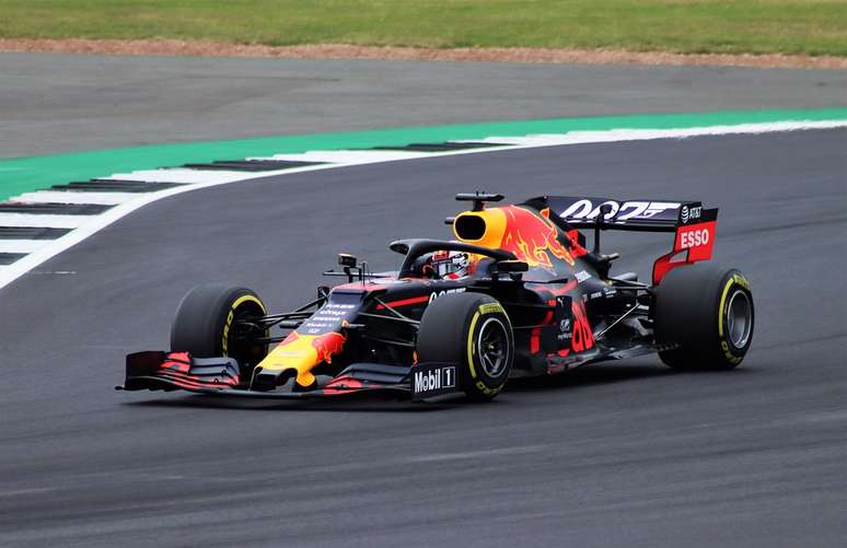 Max Verstappen est&aacute; perto do bicampeonato 