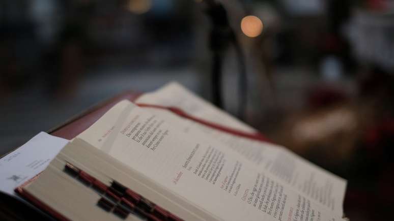 O rompimento com a igreja significa abrir m&atilde;o de toda uma comunidade