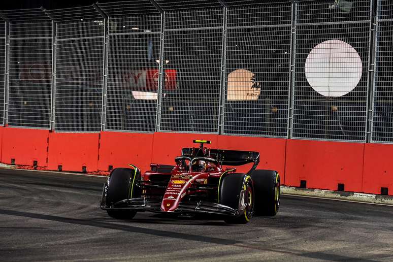 Sainz foi o melhor do Treino Livre 2 em Singapura