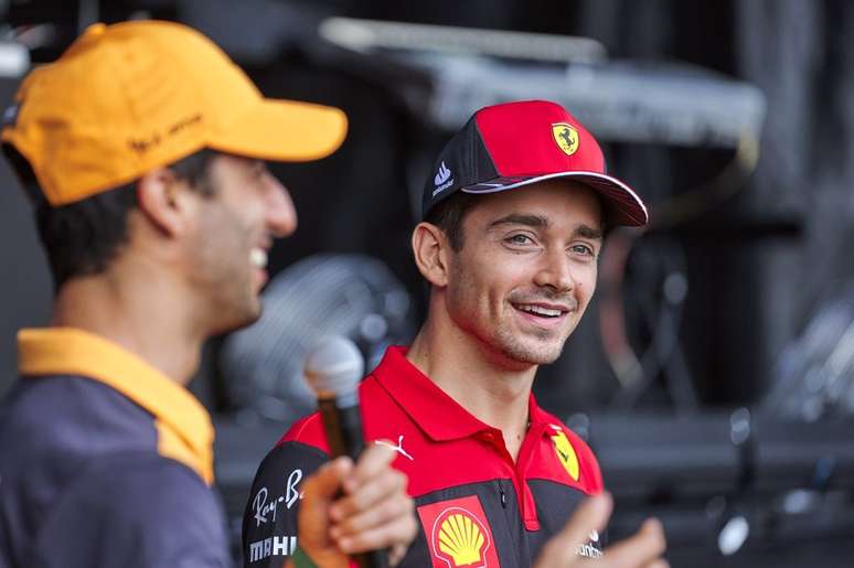 Charles Leclerc afirmou que ficha de título de Verstappen caiu em Spa-Francorchamps 