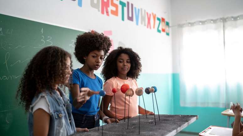 Projetos para educação e ciência deveriam ser prioridades a partir de 2023, sugerem entidades