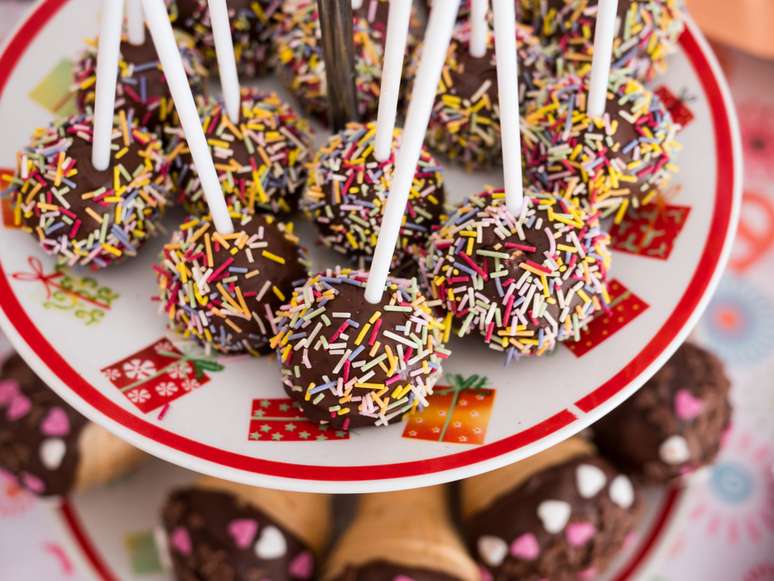 Os popcakes são ótimas opções para além do bolo red velvet – Foto: Shutterstock