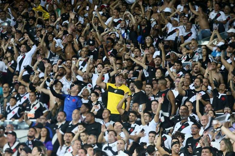 Torcida do Vasco promete lotar São Januário em mais um duelo decisivo pela Série B (Foto: Daniel Ramalho/Vasco)