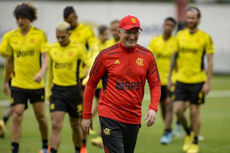 Dorival Júnior durante atividade do Flamengo, no Ninho do Urubu (Foto: Marcelo Cortes/Flamengo)