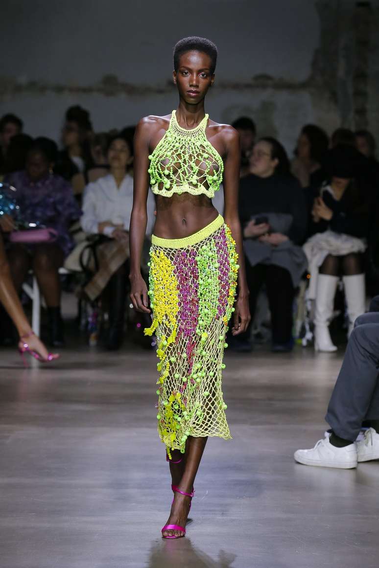 Look de Gustavo Silvestre para o desfile de Kevin Germanier 