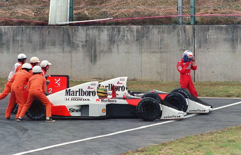 Senna e Prost se bateram no GP do Jap&atilde;o de 1989 