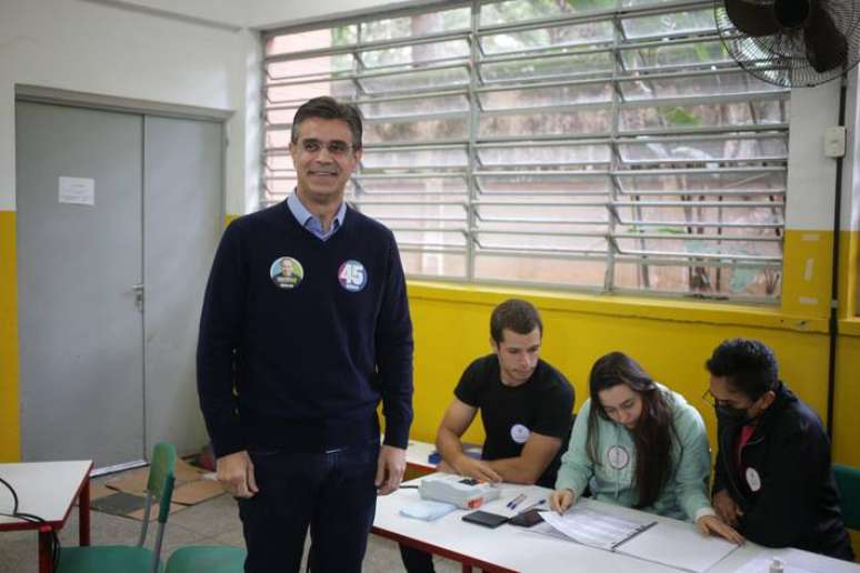 Segundo tucanos do diretório estadual, Garcia, que está filiado há pouco tempo no partido, não respeitou os ritos e agiu como se fosse um cacique solitário.