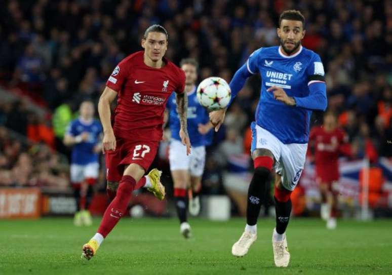 Darwin Núñez tem dois gols em oito jogos no Liverpool (Foto: Nigel Roddis / AFP)