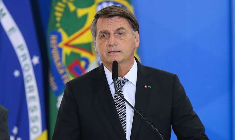 Presidente da República, Jair Bolsonaro, revela que "pintou um clima" com menina venezuelana de 14 anos