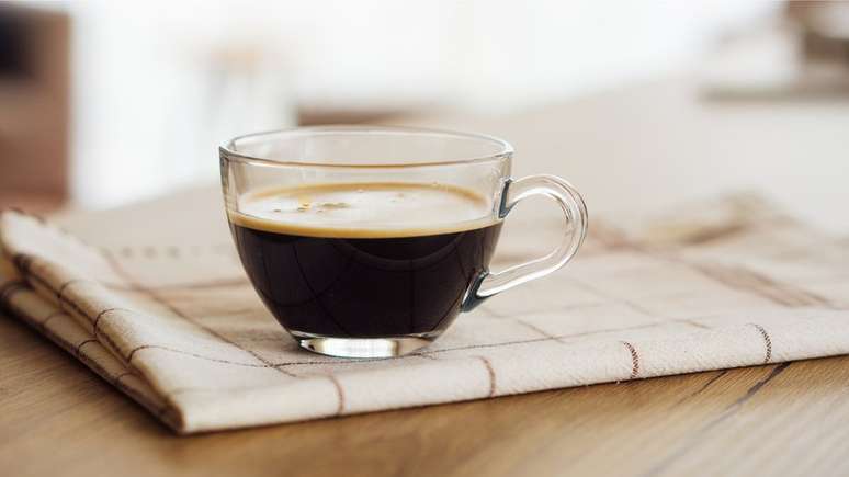 No Brasil, h&aacute; a tradi&ccedil;&atilde;o de deixar um caf&eacute; para S&atilde;o Benedito