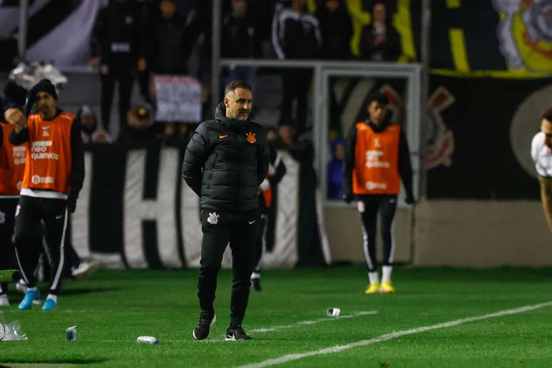 Vitor Pereira comandou o Corinthians na atual temporada