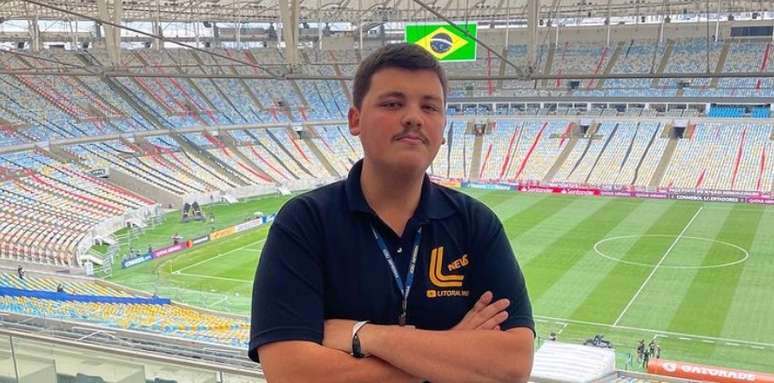 O rep&oacute;rter Guilherme Gon&ccedil;alves garante n&atilde;o ter guardado m&aacute;goa de Abel Ferreira