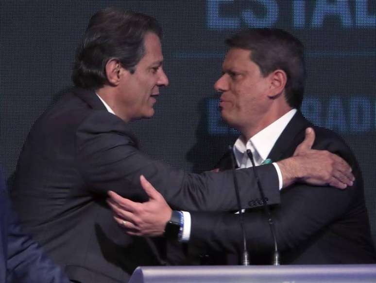 Haddad e Tarcísio disputam cargo de governador de São Paulo