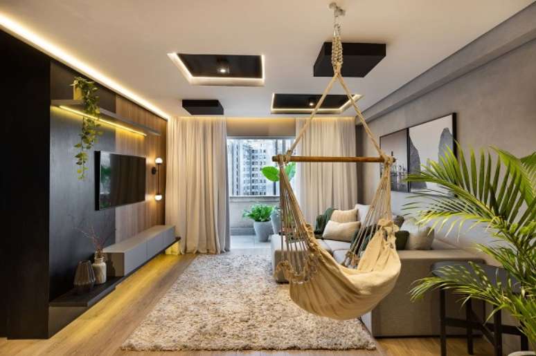 70. Cor areia nos enfeites e itens de decora&ccedil;&atilde;o para sala de estar aconchegante -Foto Tulli Studio