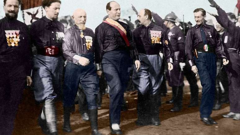 Mussolini e outros líderes fascistas na Marcha sobre Roma de 1922