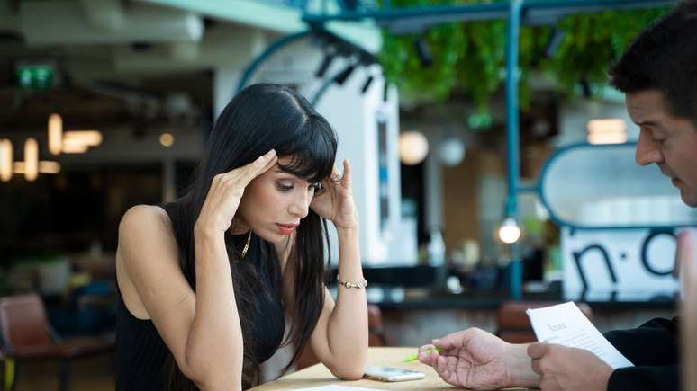 'As pessoas pensam que, quando fazem feedback, &eacute; como se estivessem diante de uma vidra&ccedil;a olhando como a outra pessoa se comporta, mas, na realidade, elas est&atilde;o diante de um espelho.'
