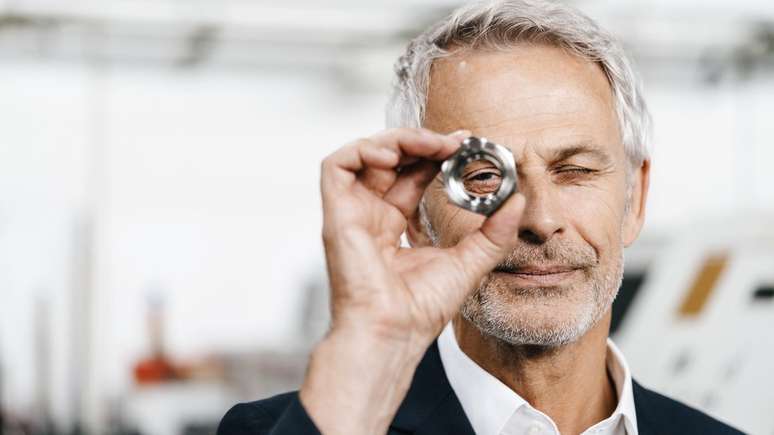 Para o autor, a ideia de excel&ecirc;ncia &eacute; muito dif&iacute;cil de ser definida dentro do ambiente de trabalho