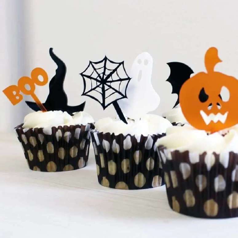 41. Dia das Bruxas: decora&ccedil;&atilde;o de doces para festa de Halloween &ndash; Foto: Etsy