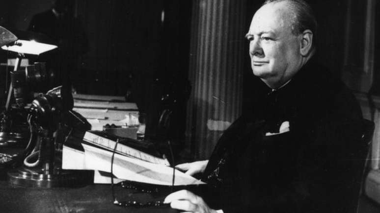 O premi&ecirc; conservador Winston Churchill liderou o Reino Unido durante a Segunda Guerra Mundial