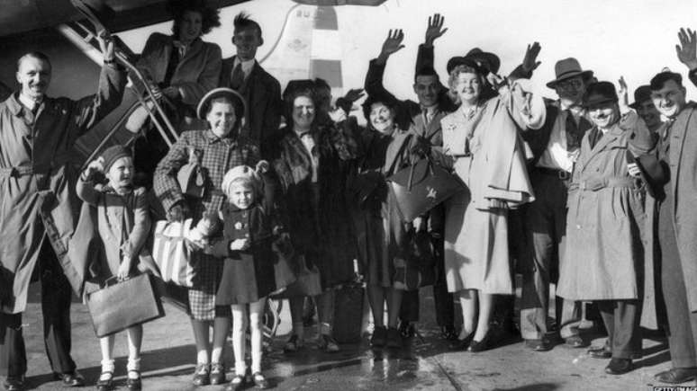 Na primeira metade do s&eacute;culo 20, a imigra&ccedil;&atilde;o para a Austr&aacute;lia de pessoas que n&atilde;o fossem brancas era restringida