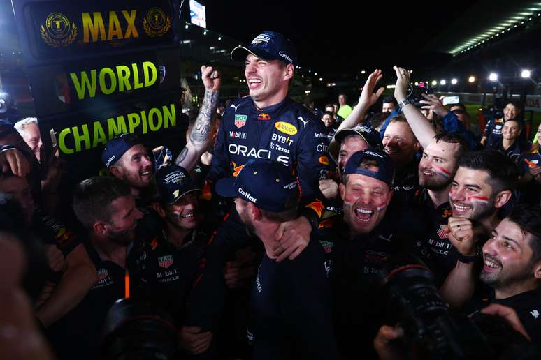 Max Verstappen: bicampe&atilde;o mundial! 