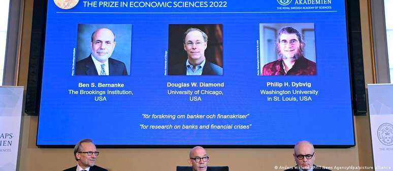O an&uacute;ncio do Nobel de Economia de 2022 em Estocolmo 
