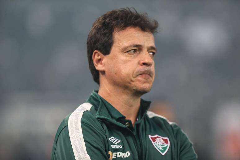 O t&eacute;cnico Fernando Diniz durante partida entre Corinthians e Fluminense