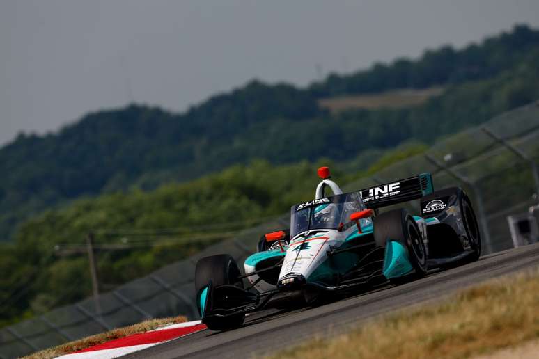 Dalton Kellett est&aacute; de sa&iacute;da da Foyt 