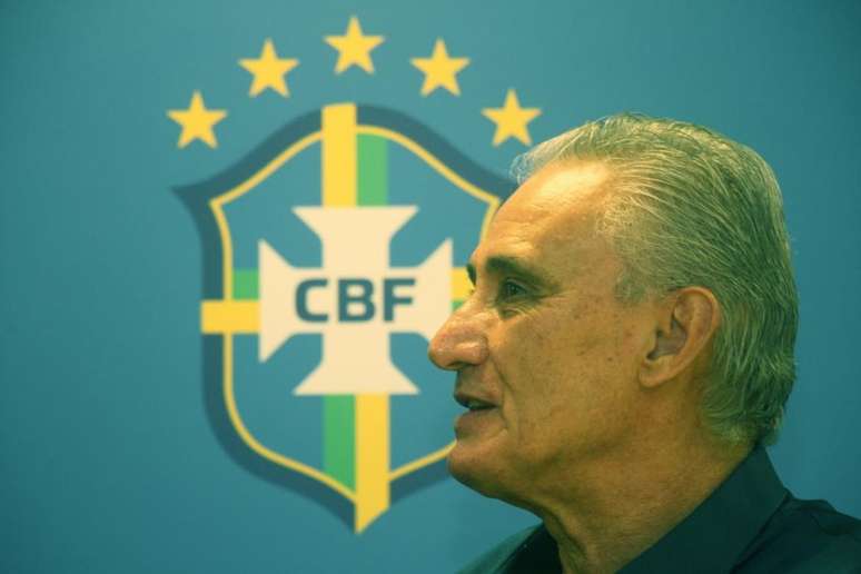 Tite analisa ranking que deixou Pelé como 4º melhor jogador da história