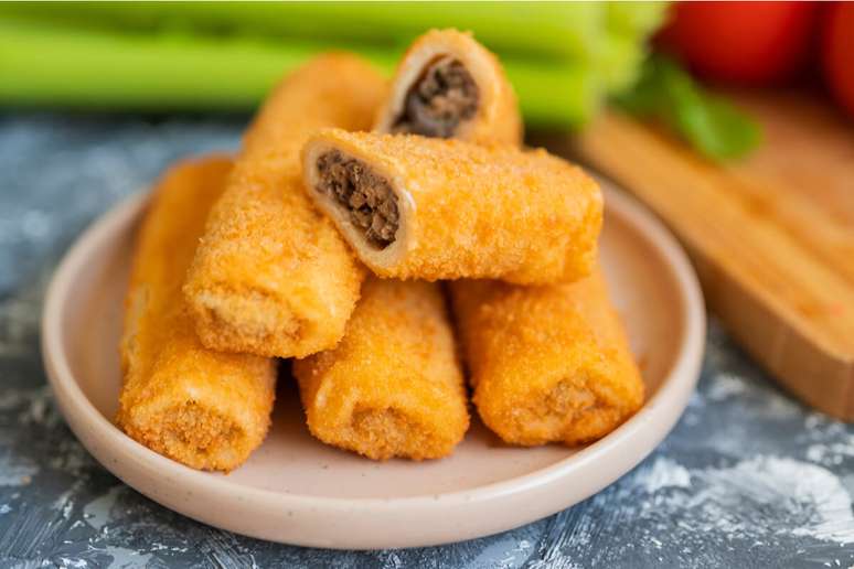 Croquete de carne moída