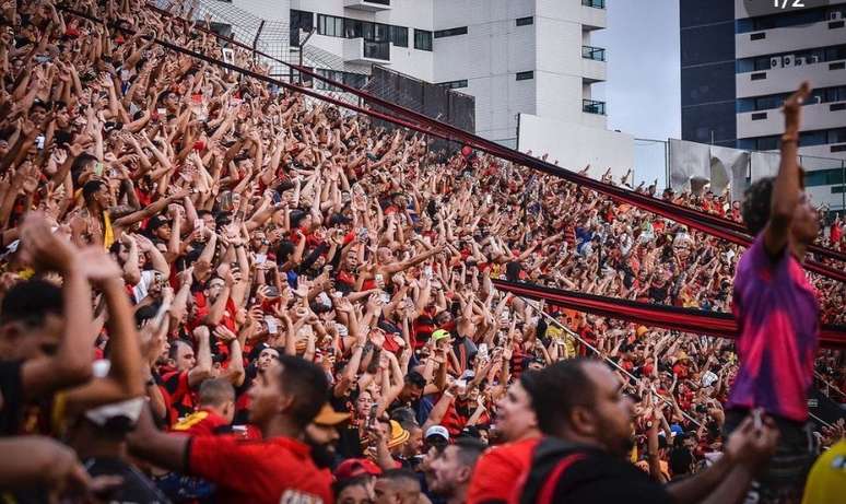 Torcida do Sport está confiante para o jogo com o Vasco