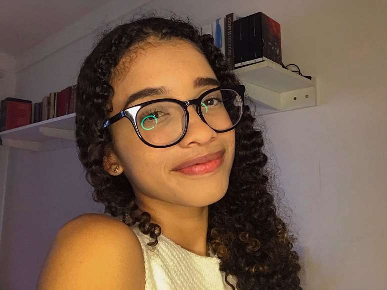 Tha&iacute;s Cerqueira ganhou milhares de seguidores nas redes sociais ao questionar intepreta&ccedil;&otilde;es b&iacute;blicas sobre o lugar da mulher no Cristianismo