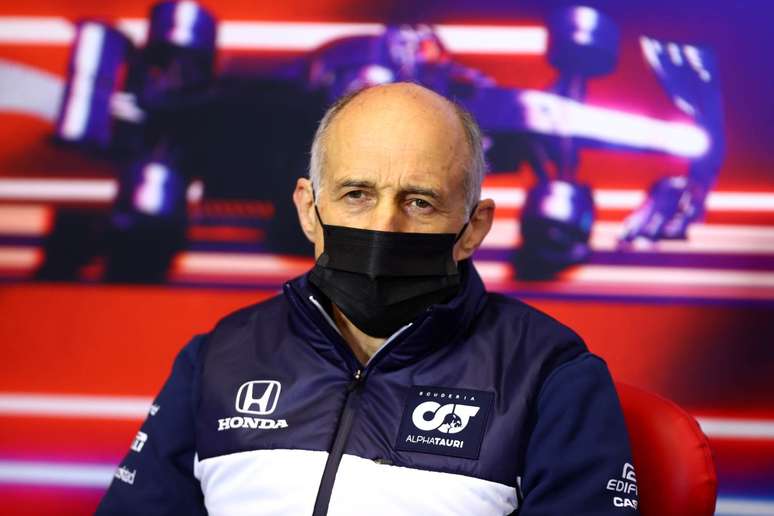 Franz Tost encheu o novo comandado, Nyck de Vries, de elogios 