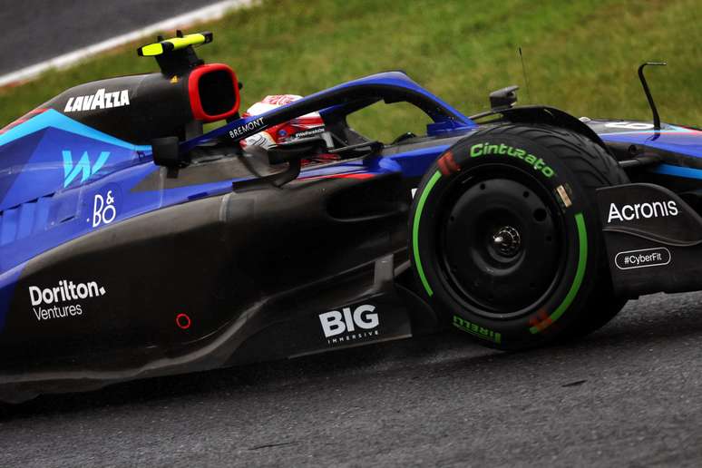 Op&ccedil;&atilde;o de trocar para intermedi&aacute;rios rendeu a Latifi o nono lugar e seus primeiros pontos em 2022 