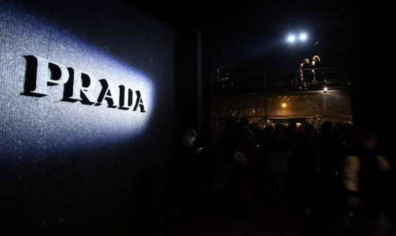 Prada resolveu apostar no mercado de joias de ouro