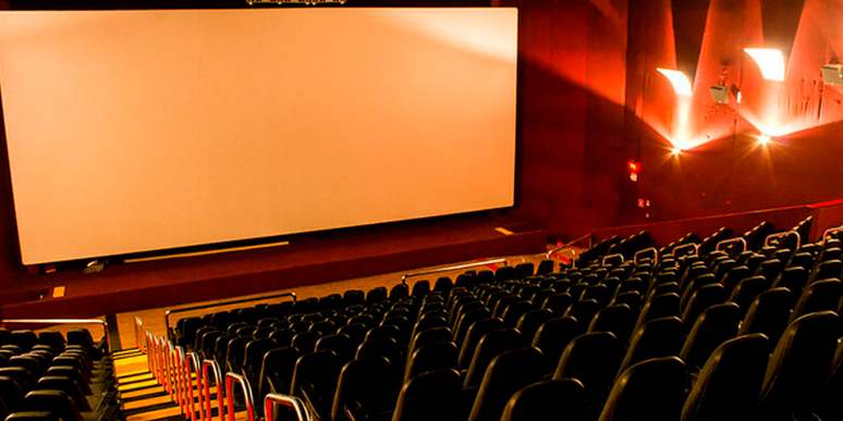 Sala de cinema.